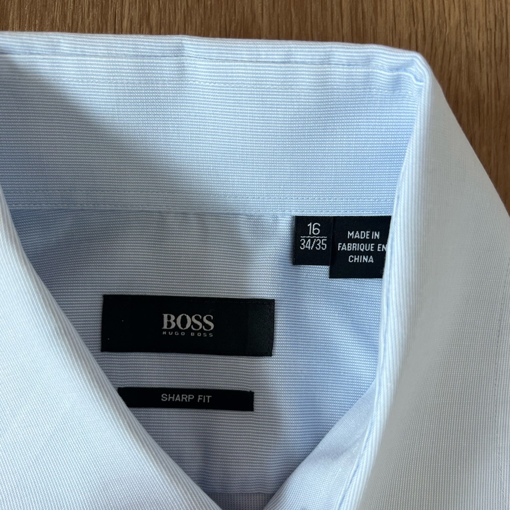 Hugo Boss Button Down - Picture 2 of 2